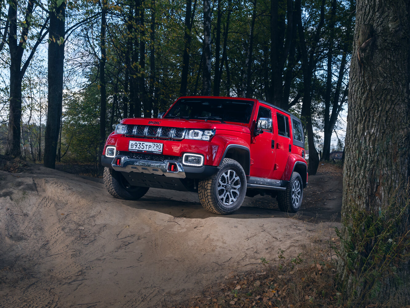 BAIC BJ40 I (2013-2026) - Внедорожник 5 дв.
