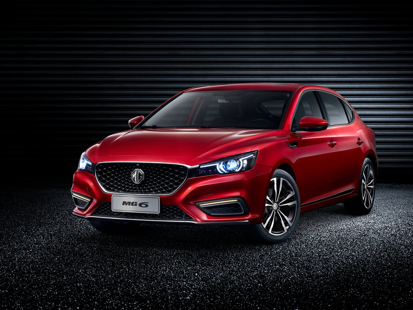 MG 6 II (2017-2026) - Лифтбек