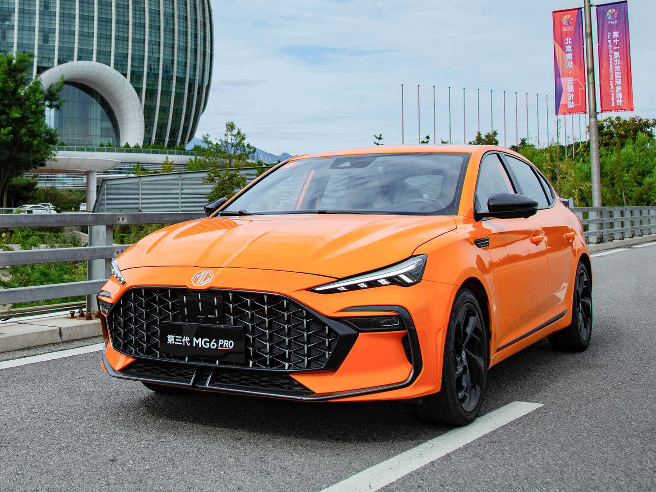 MG 6 Pro I (2021-2026) - Лифтбек