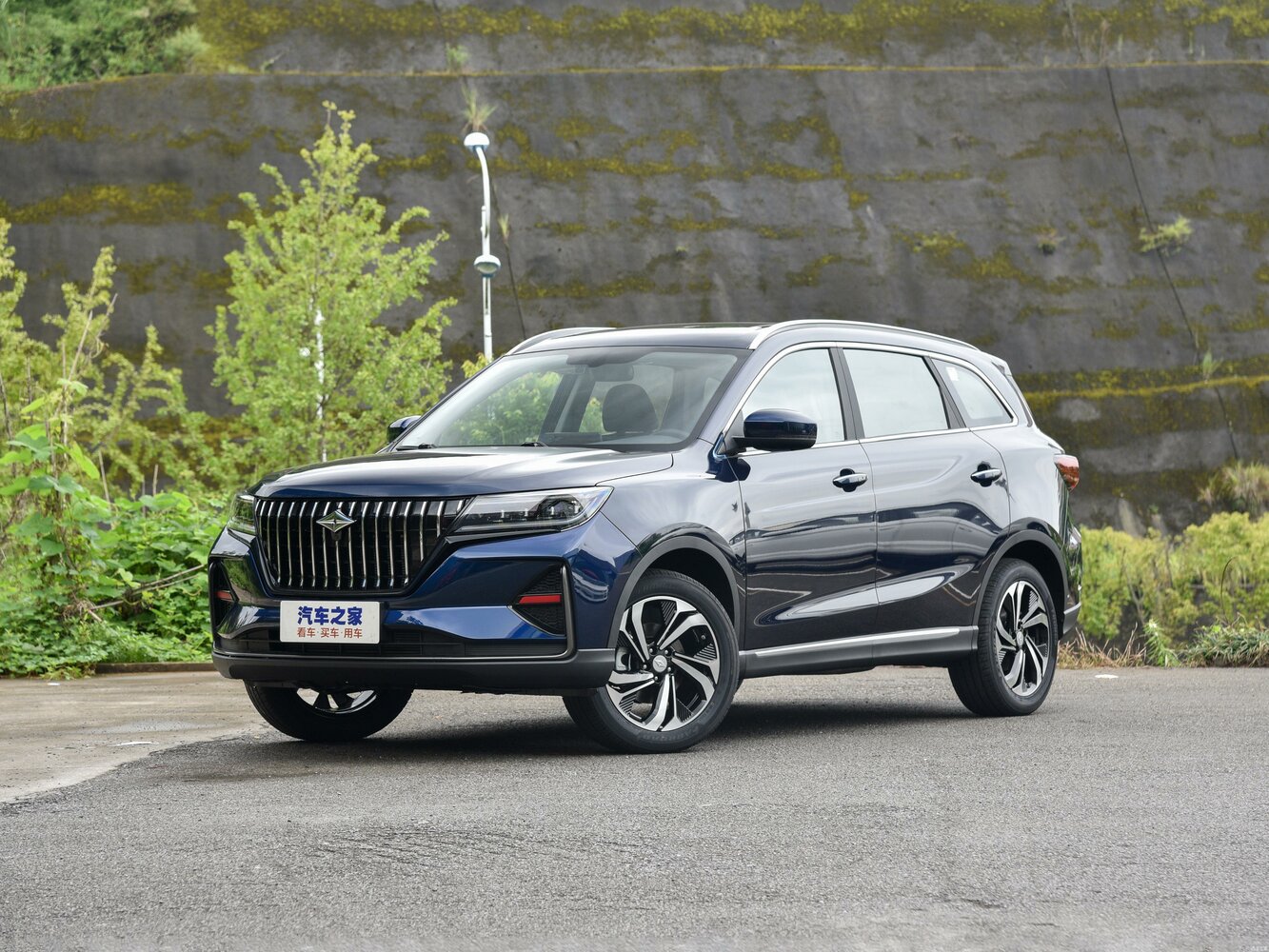 BAIC Ruixiang X5 I (2021-2026) - Внедорожник 5 дв.