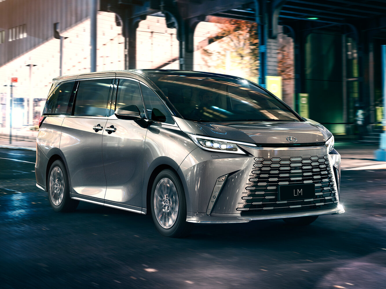 Lexus LM II (2023-2026) - Минивэн
