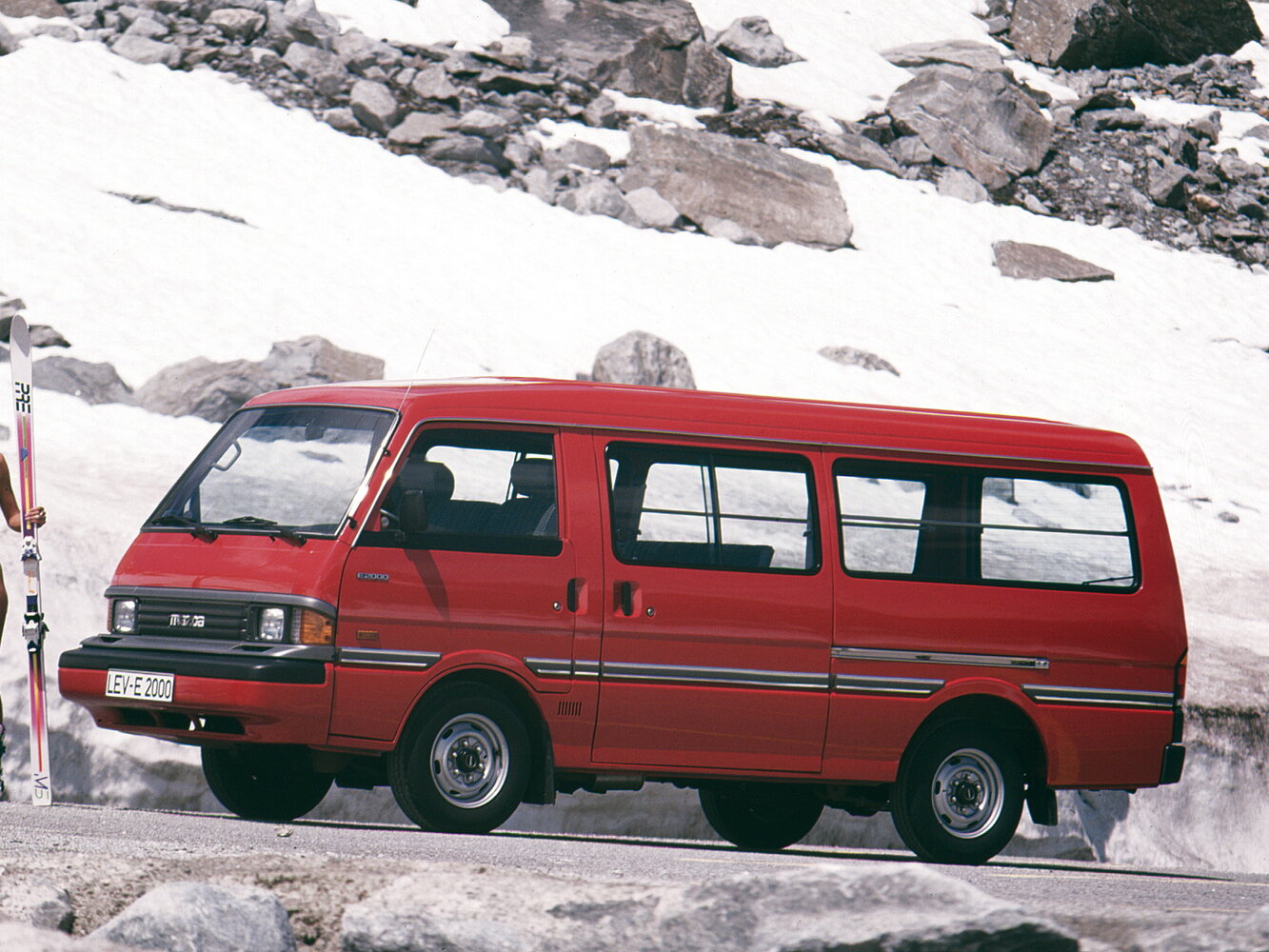 Mazda E-Series I (1983-1999) - Минивэн