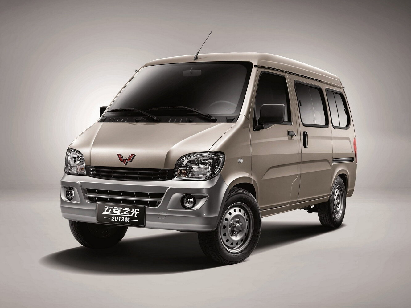 Wuling Sunshine II (2012-2022) - Микровэн