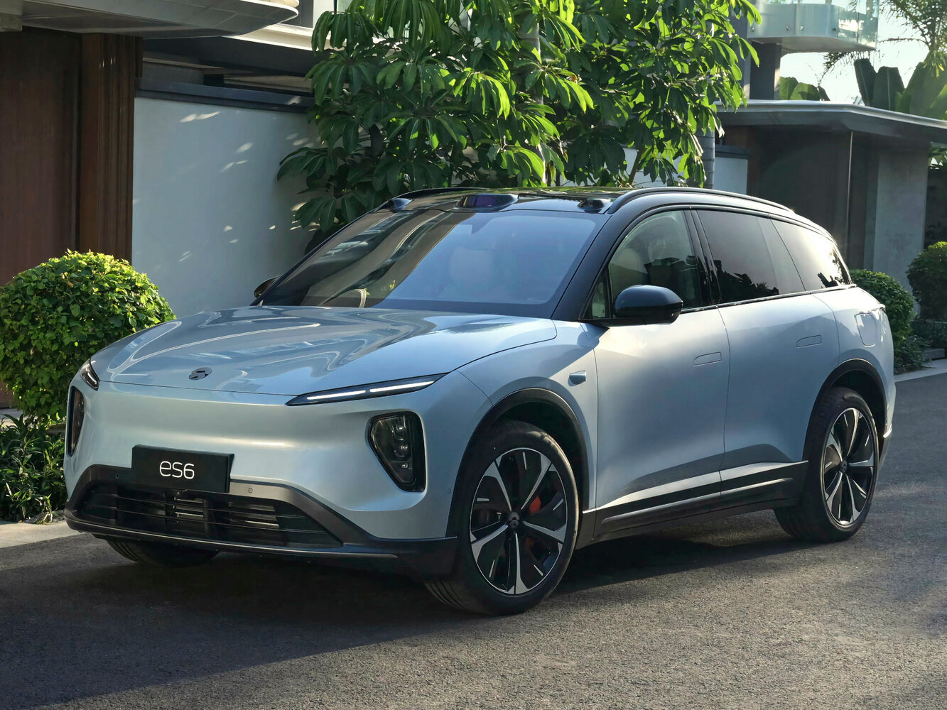 Nio ES6 II (2023-2026) - Внедорожник 5 дв.
