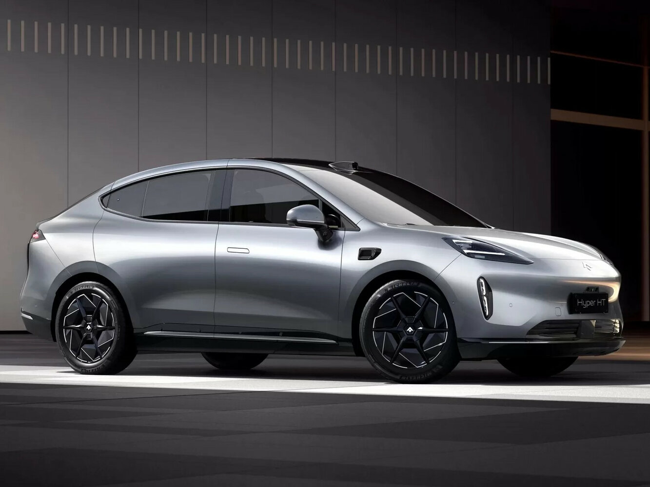 GAC Aion Hyptec HT (Hyper HT) I (2023-2026) - Внедорожник 5 дв.