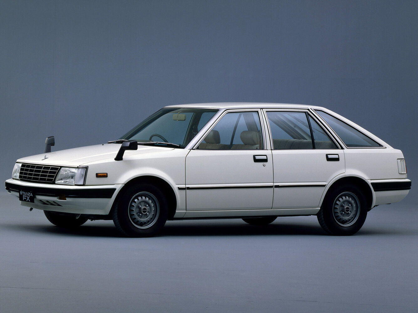 Nissan Stanza I (1981-1985) - Хэтчбек 5 дв.