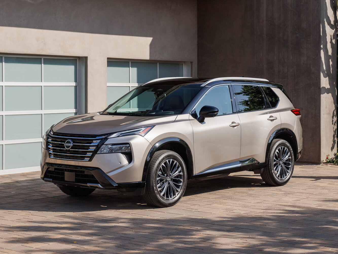 Nissan Rogue III (2020-2026) - Внедорожник 5 дв.