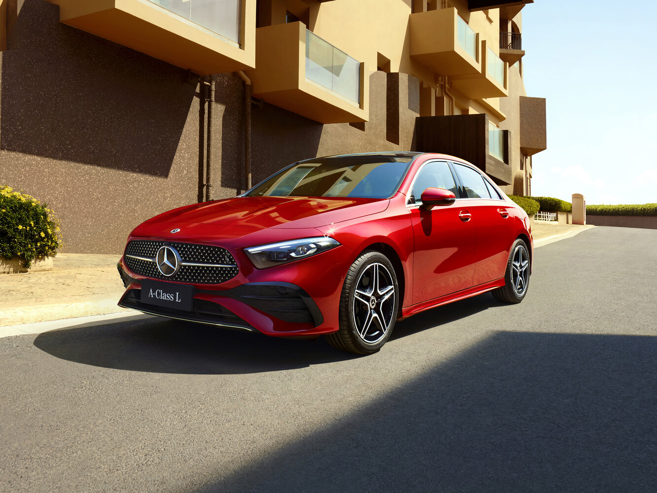 Mercedes-Benz A-Класс IV (2018-2026) - Седан Long