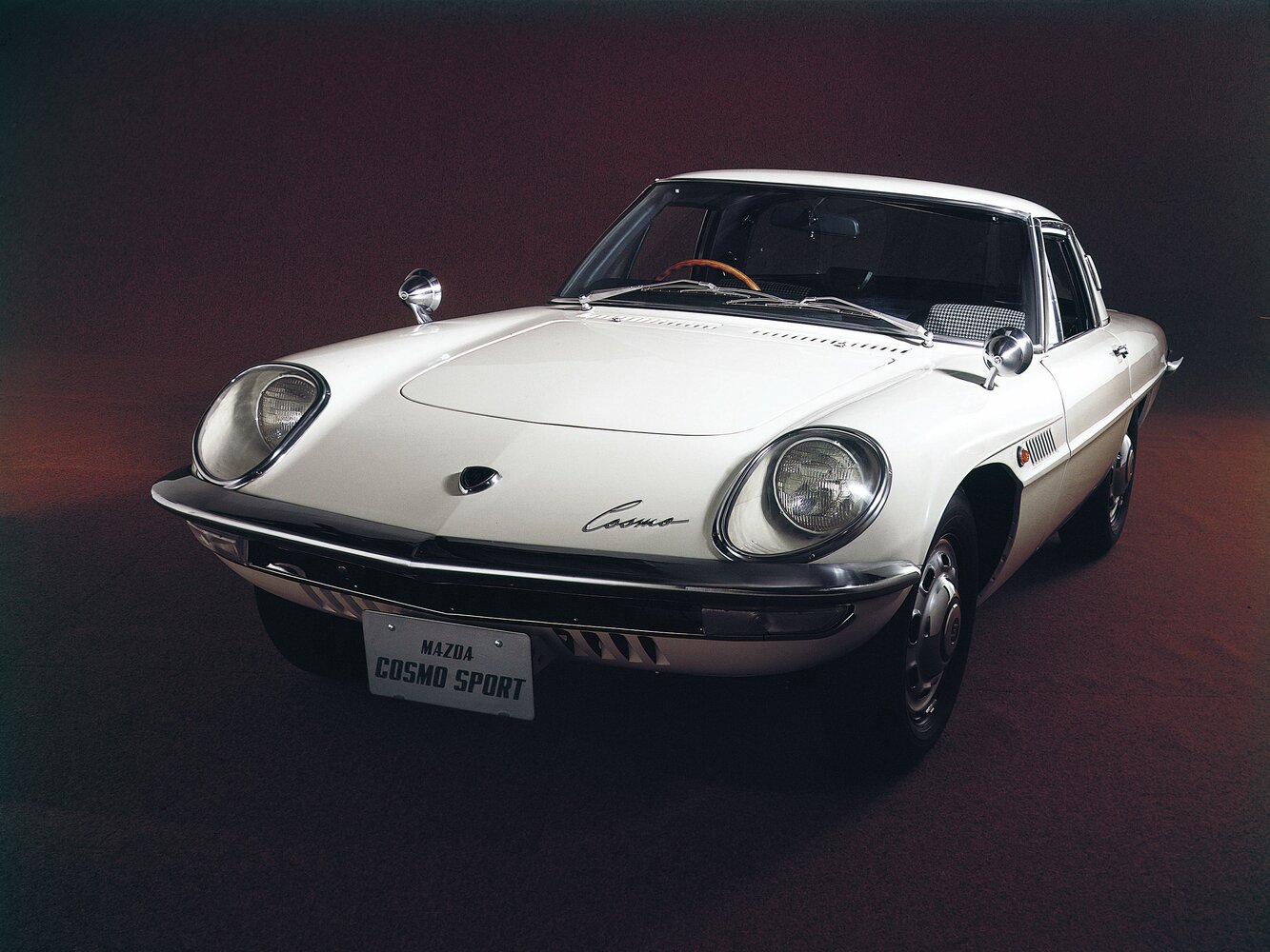 Mazda Cosmo L10 (1967-1972) - Купе