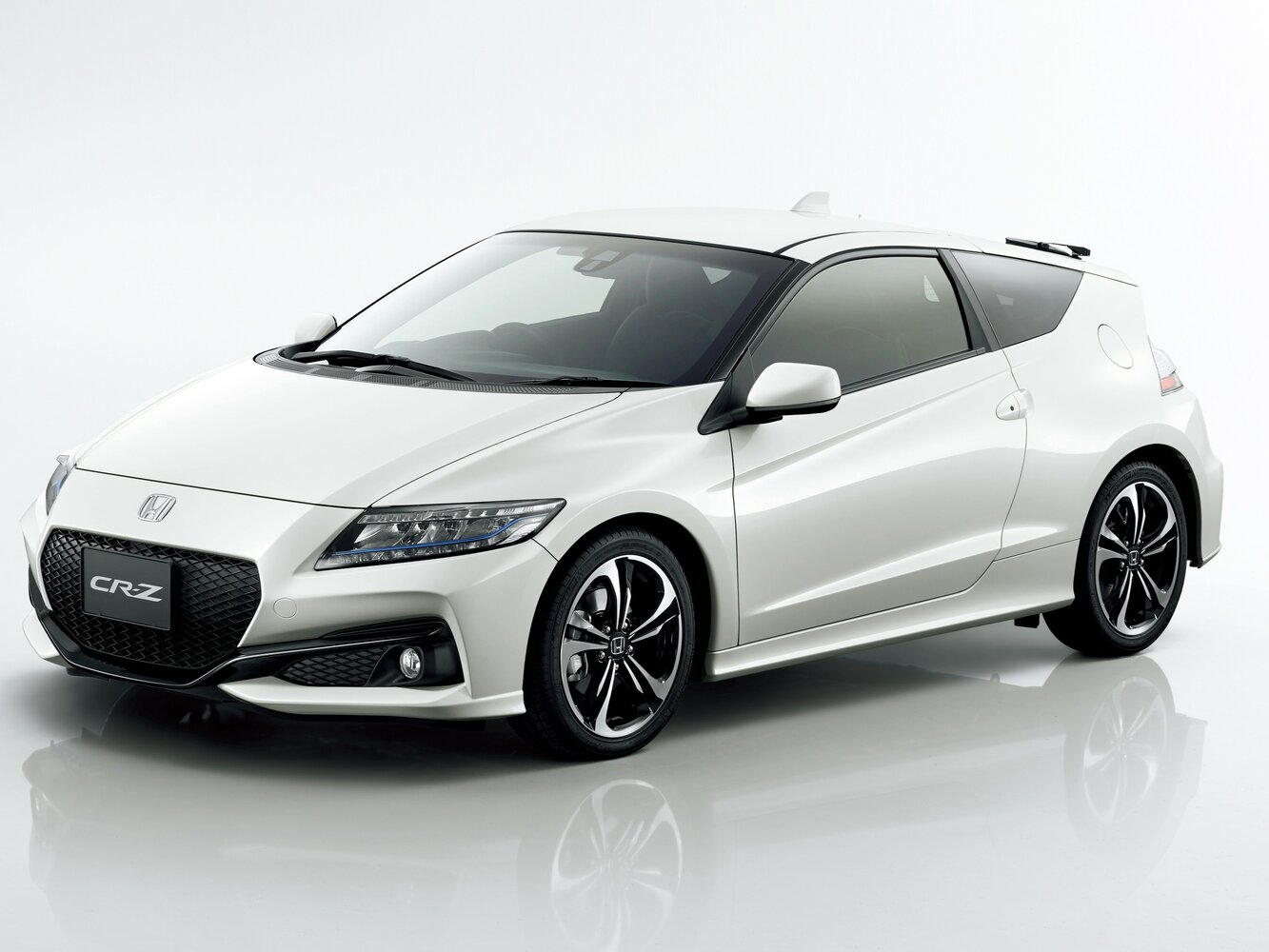 Honda CR-Z I (2010-2017) - Хэтчбек 3 дв.