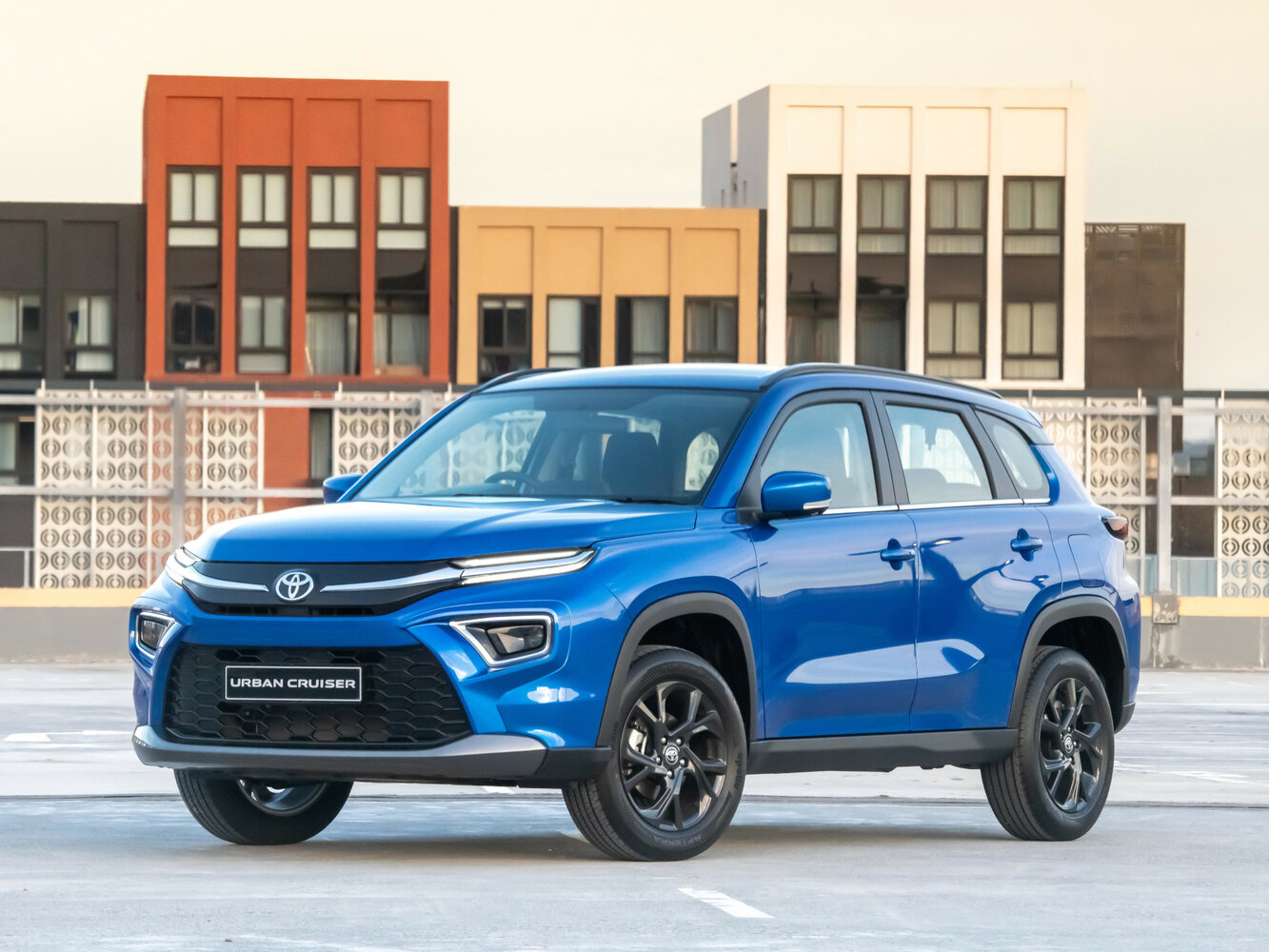 Toyota Urban Cruiser III (2022-2026) - Внедорожник 5 дв.