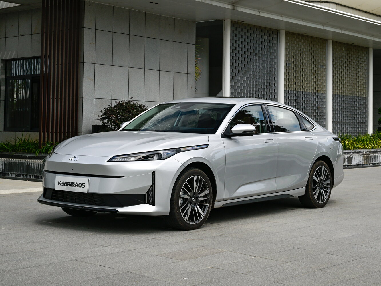 Changan Qiyuan A05 I (2023-2026) - Седан