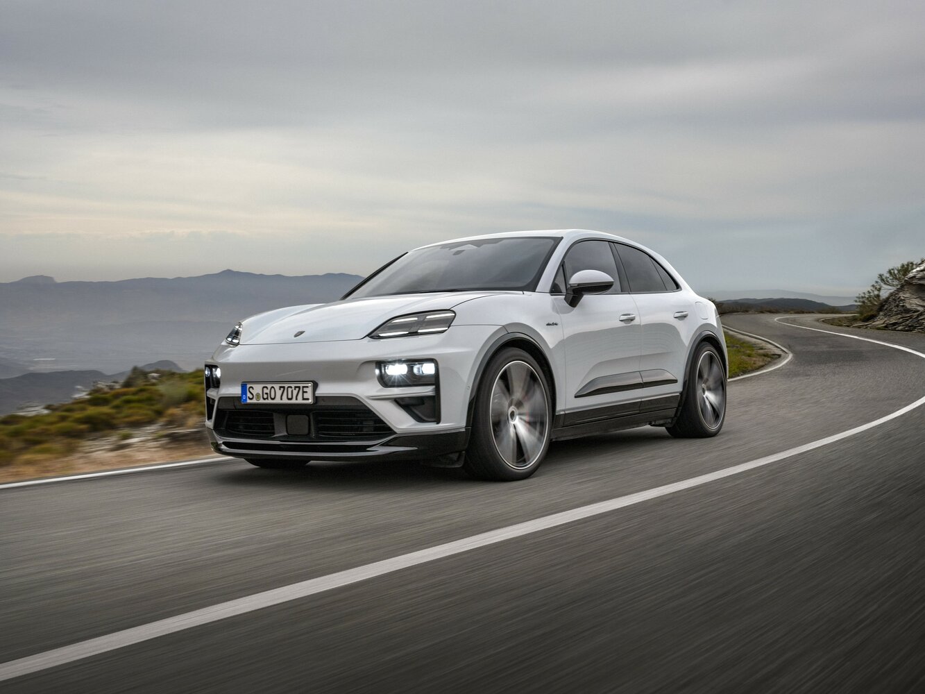 Porsche Macan II (2024-2026) - Внедорожник 5 дв.