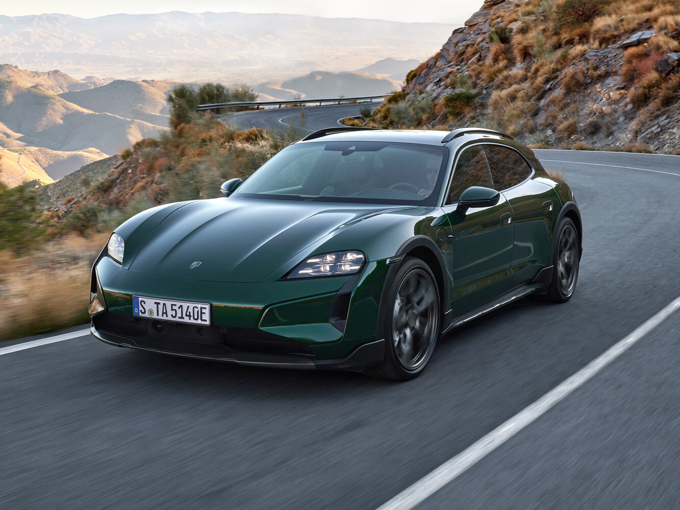 Porsche Taycan I (2019-2026) - Универсал 5 дв. Cross Turismo