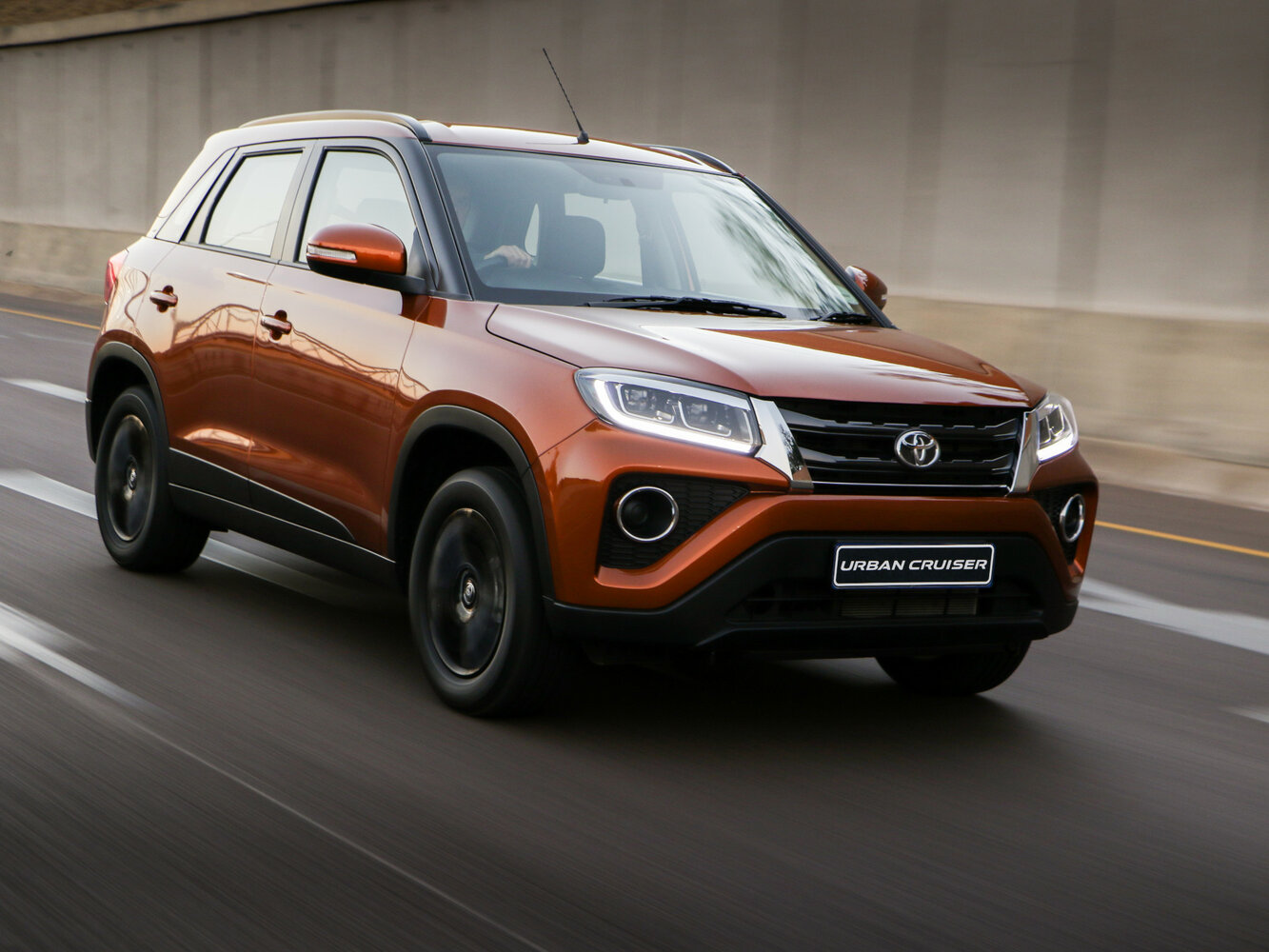 Toyota Urban Cruiser II (2020-2022) - Внедорожник 5 дв.
