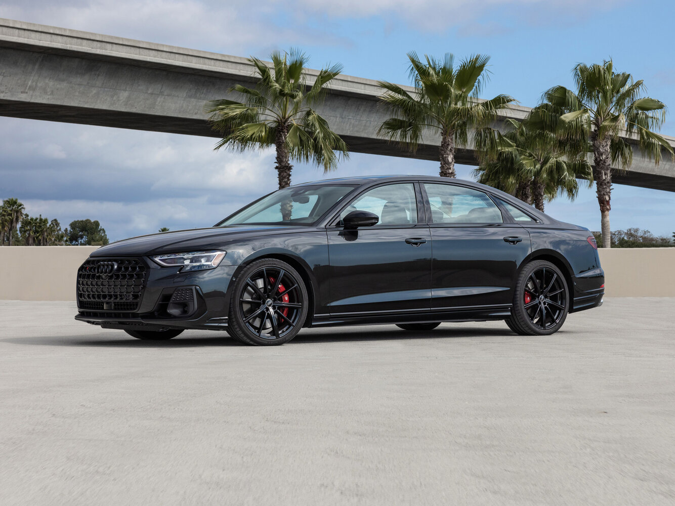 Audi S8 IV (2019-2026) - Седан Long