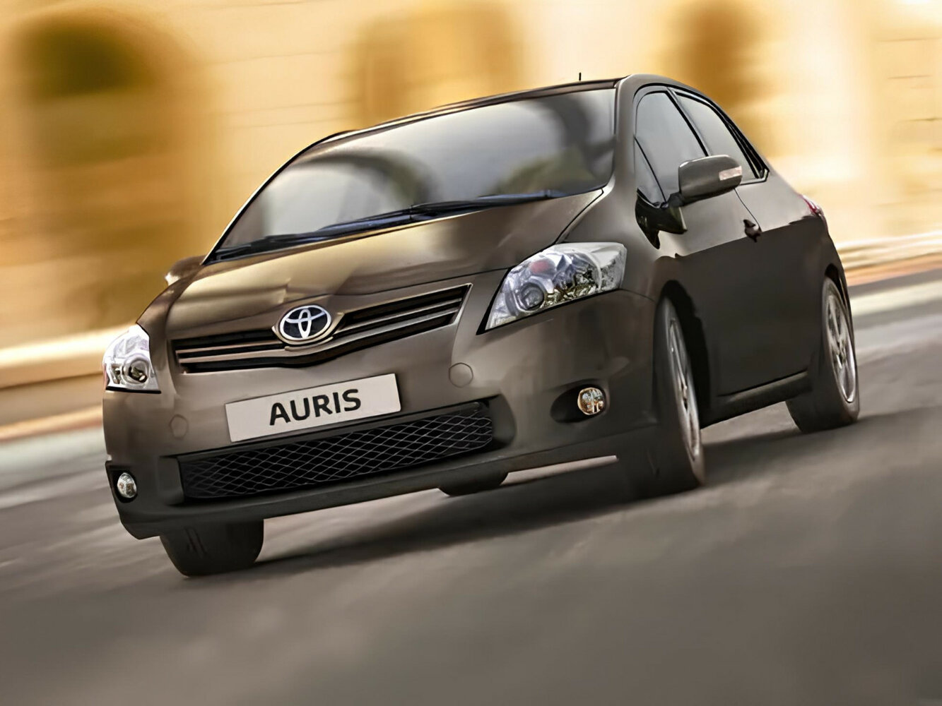 Toyota Auris I (2006-2012) - Хэтчбек 3 дв.