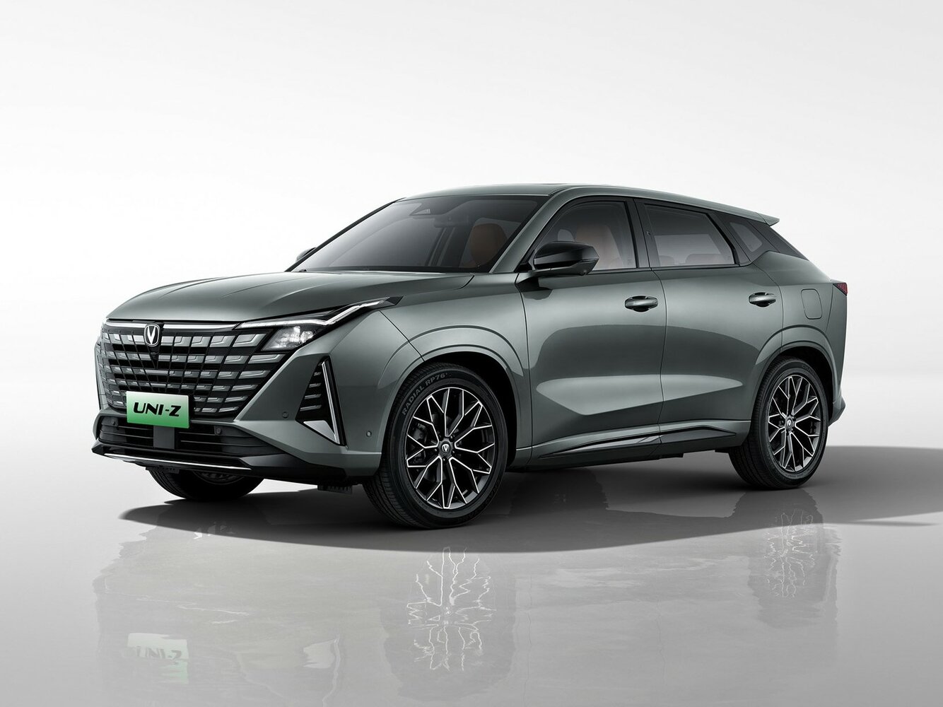 Changan UNI-Z I (2024-2026) - Внедорожник 5 дв.