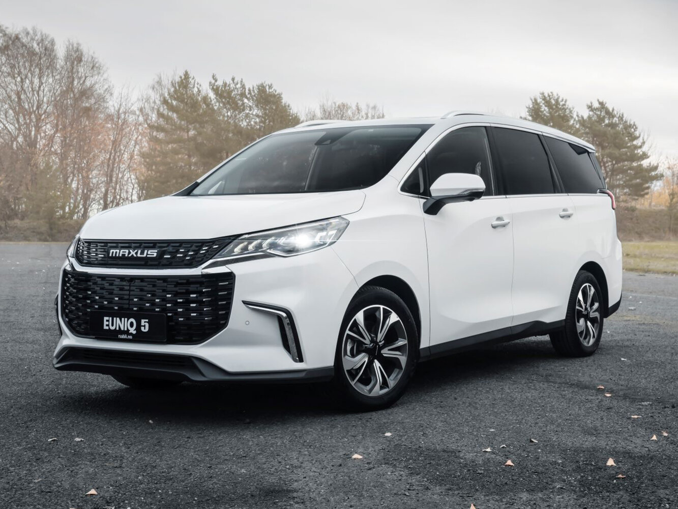 Maxus EUNIQ 5 I (2019-2022) - Минивэн