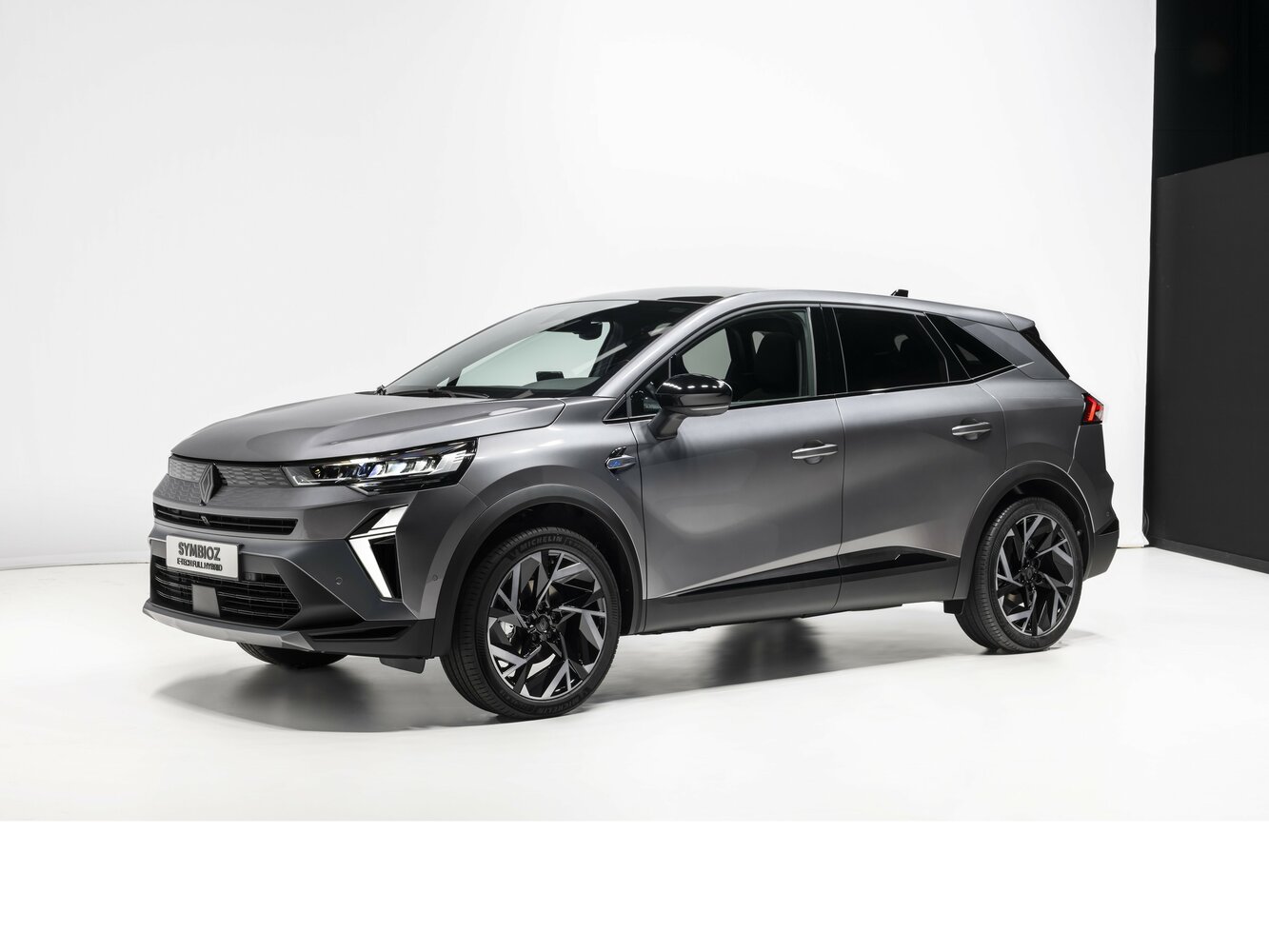 Renault Symbioz I (2024-2026) - Внедорожник 5 дв.