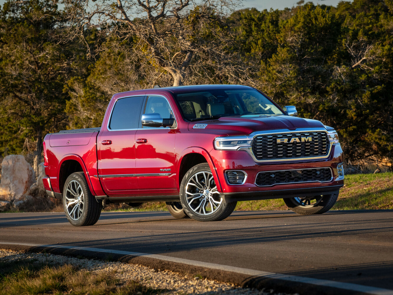 Ram 1500 V (2018-2026) - Пикап Двойная кабина Crew Cab