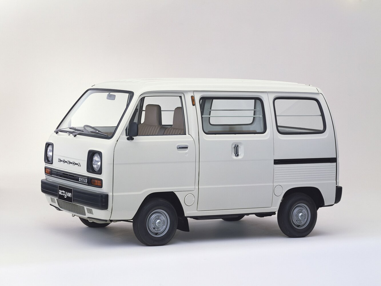 Honda Acty I (1977-1988) - Микровэн