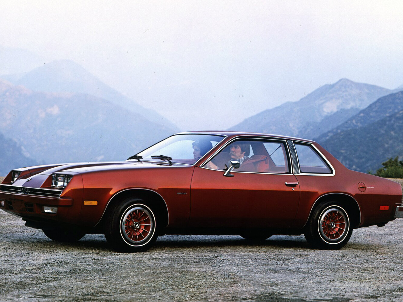 Chevrolet Monza I (1975-1996) - Купе-хардтоп
