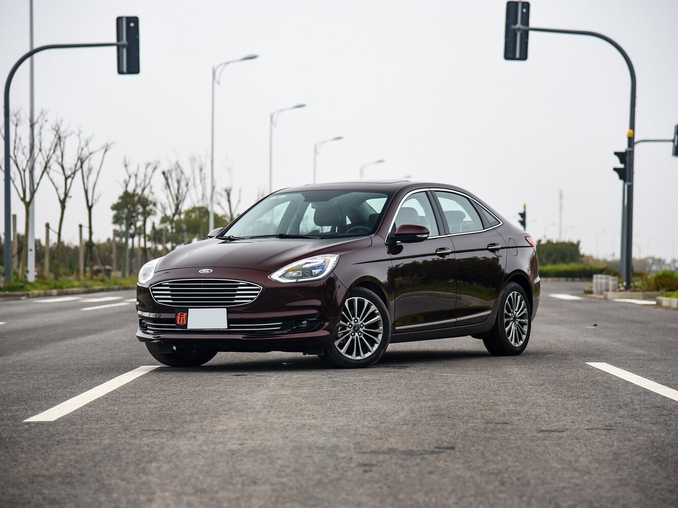 Ford Escort VI (2015-2023) - Седан
