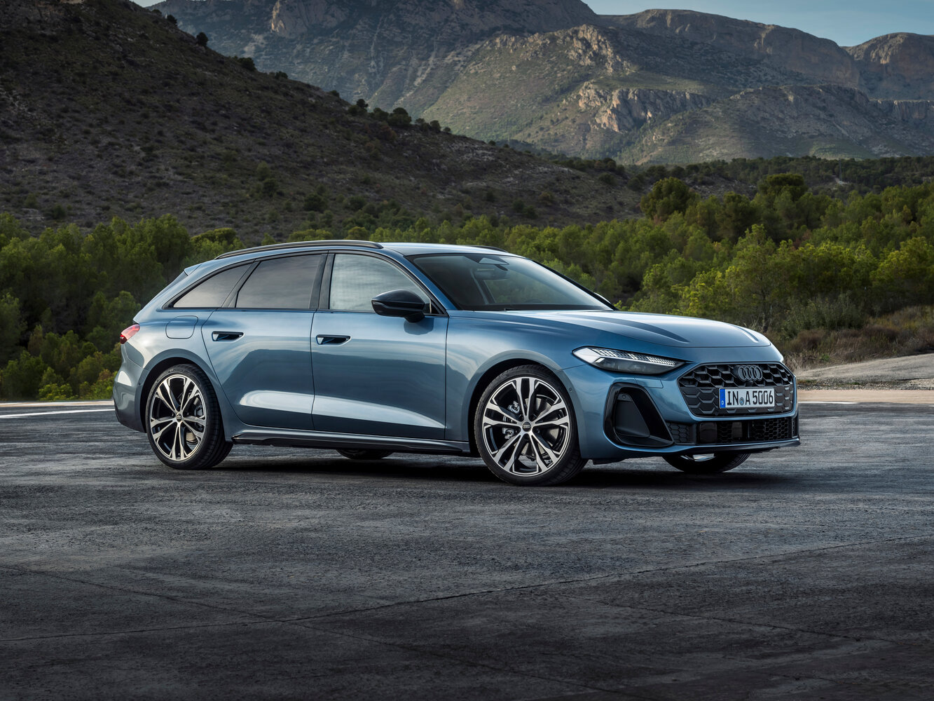 Audi A5 III (2024-2026) - Универсал 5 дв.