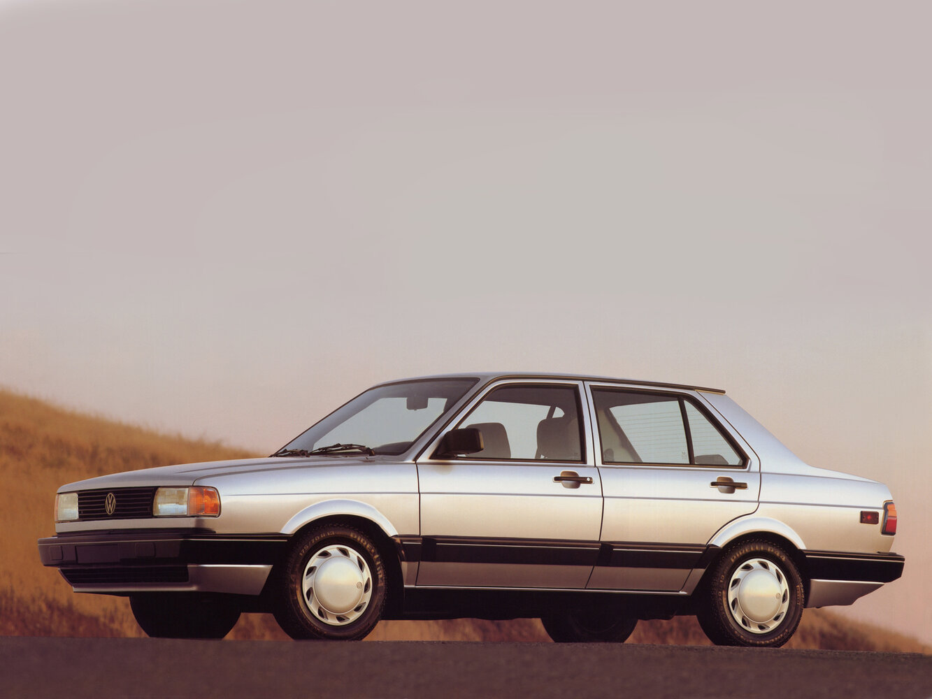 Volkswagen Fox I (1987-1994) - Седан