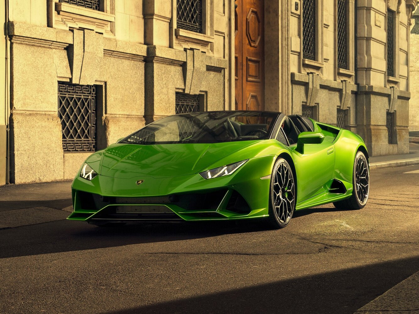 Lamborghini Huracán I (2014-2024) - Родстер Spyder