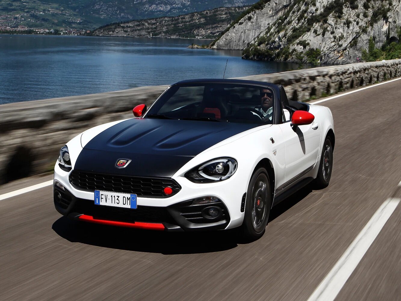 Abarth 124 Spider I (2016-2020) - Родстер