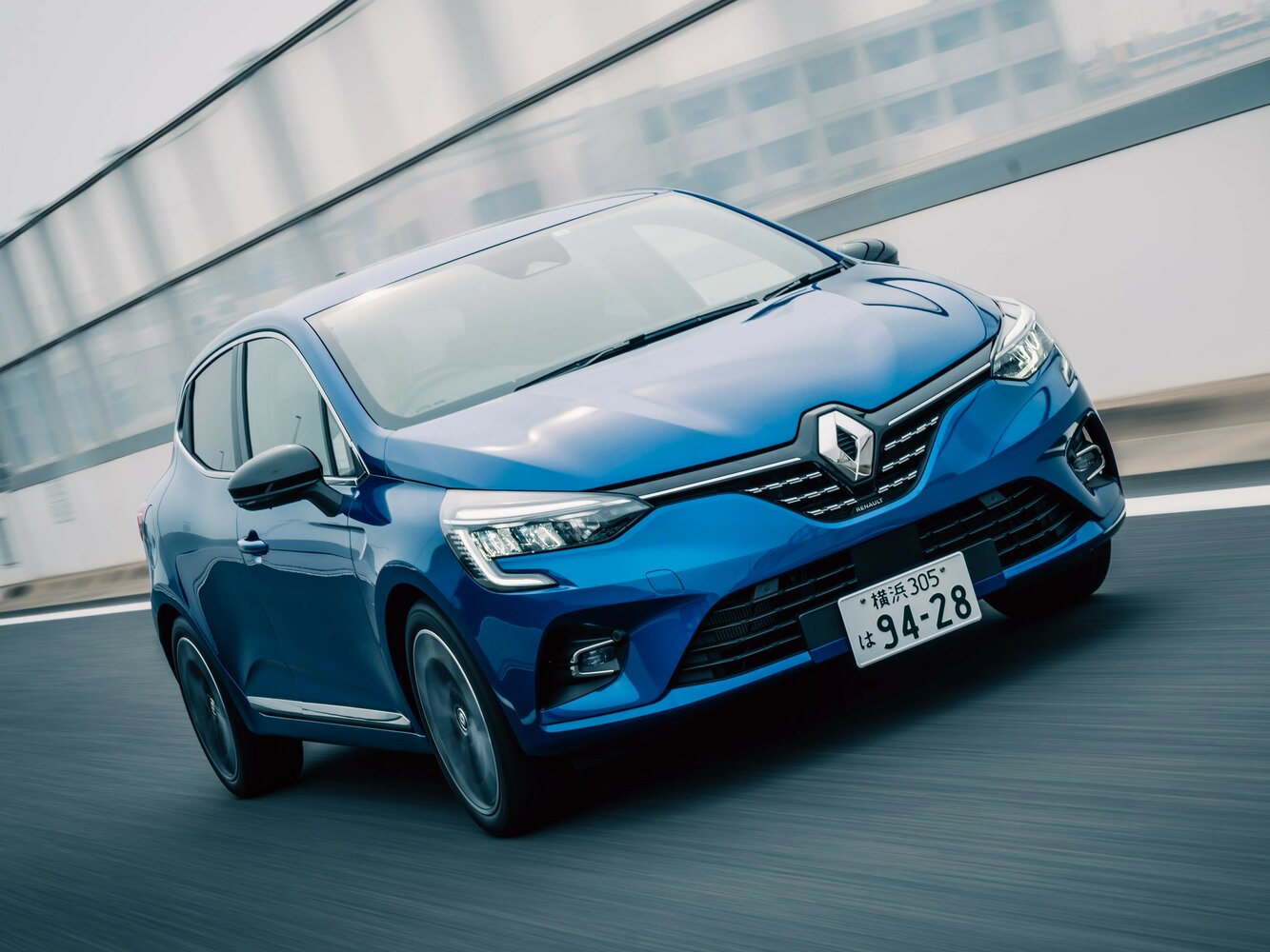 Renault Lutecia V (2020-2026) - Хэтчбек 5 дв.