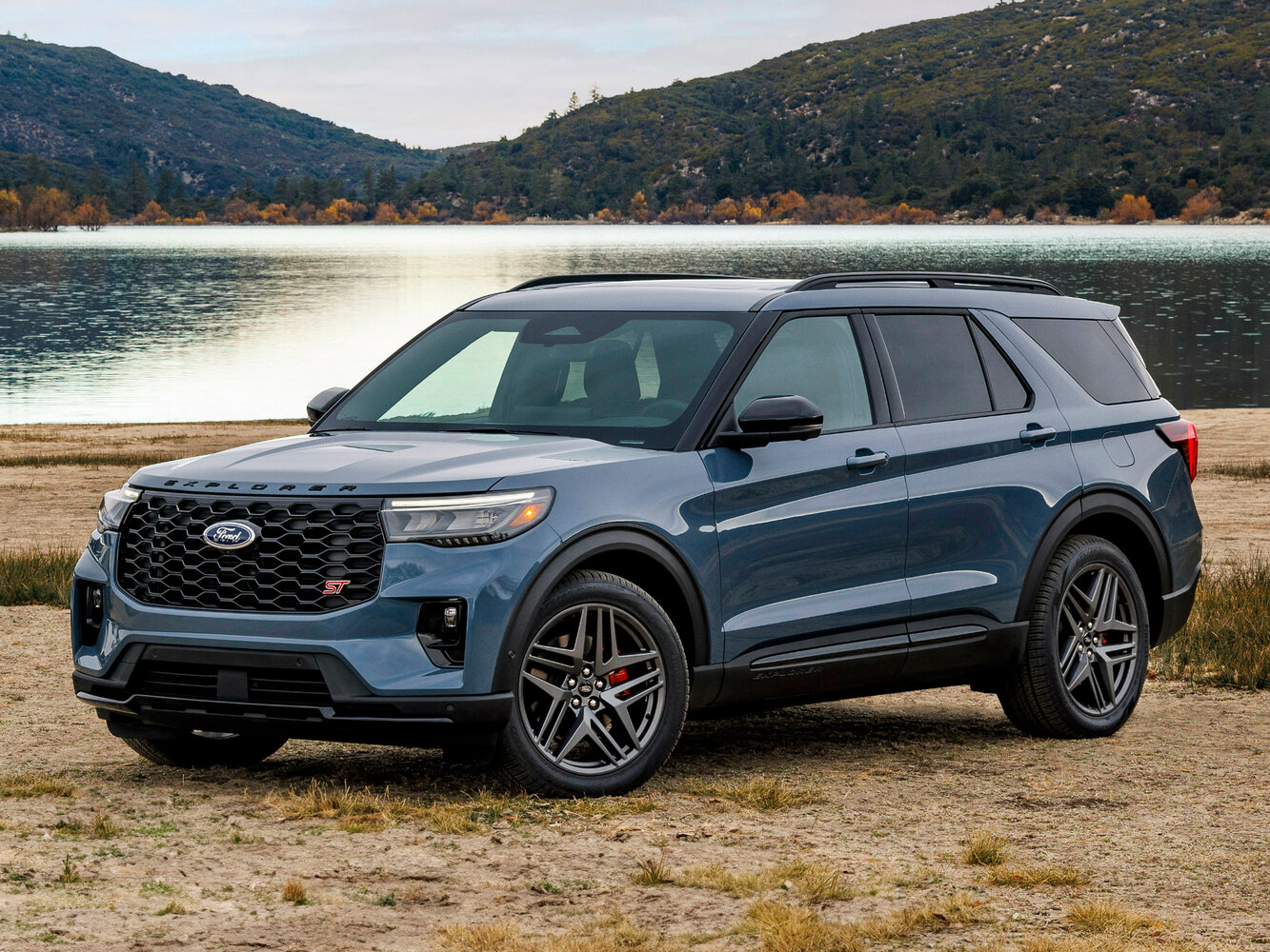 Ford Explorer VI (2019-2026) - Внедорожник 5 дв.