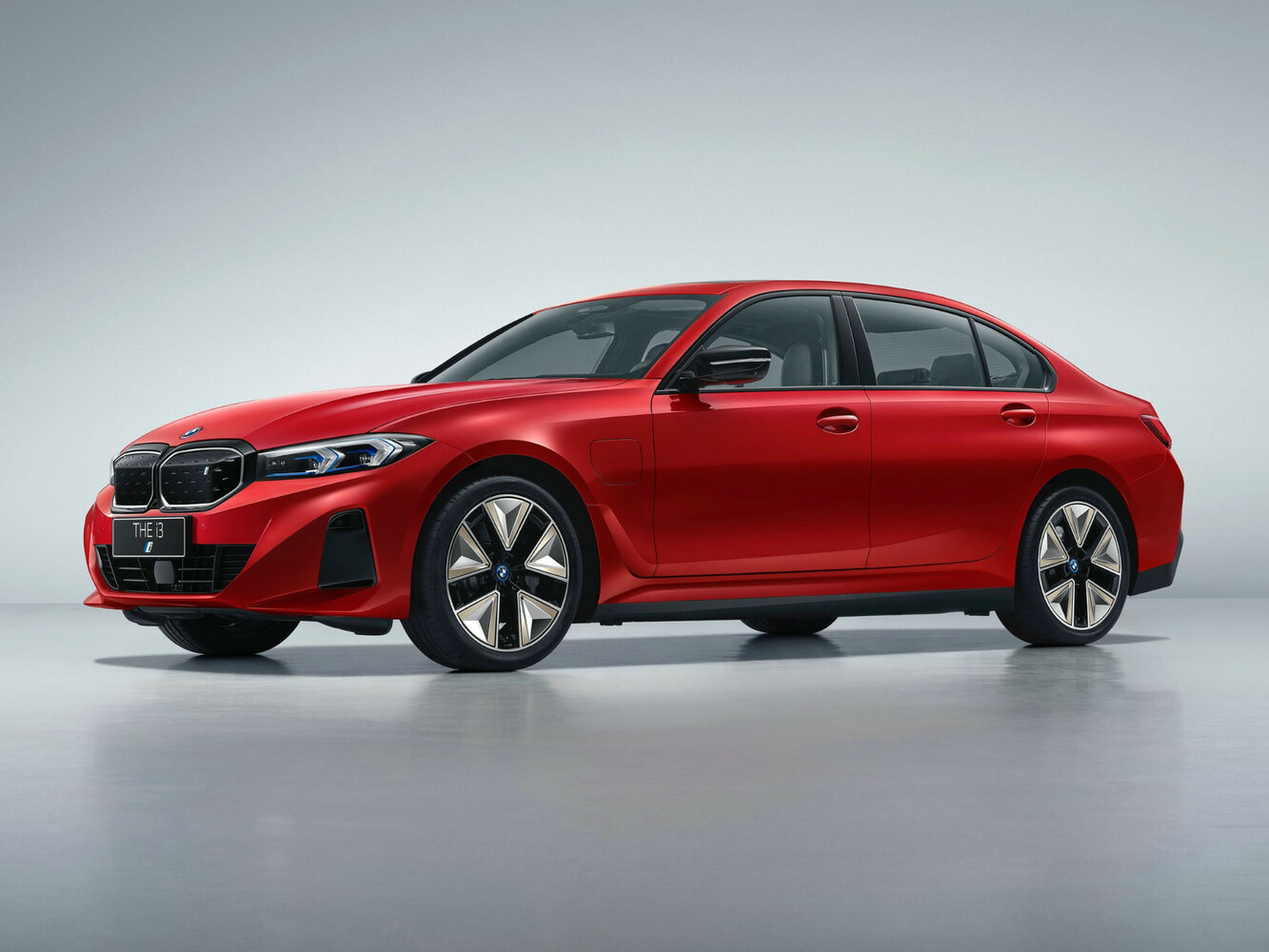 BMW i3 I (2013-2026) - Седан