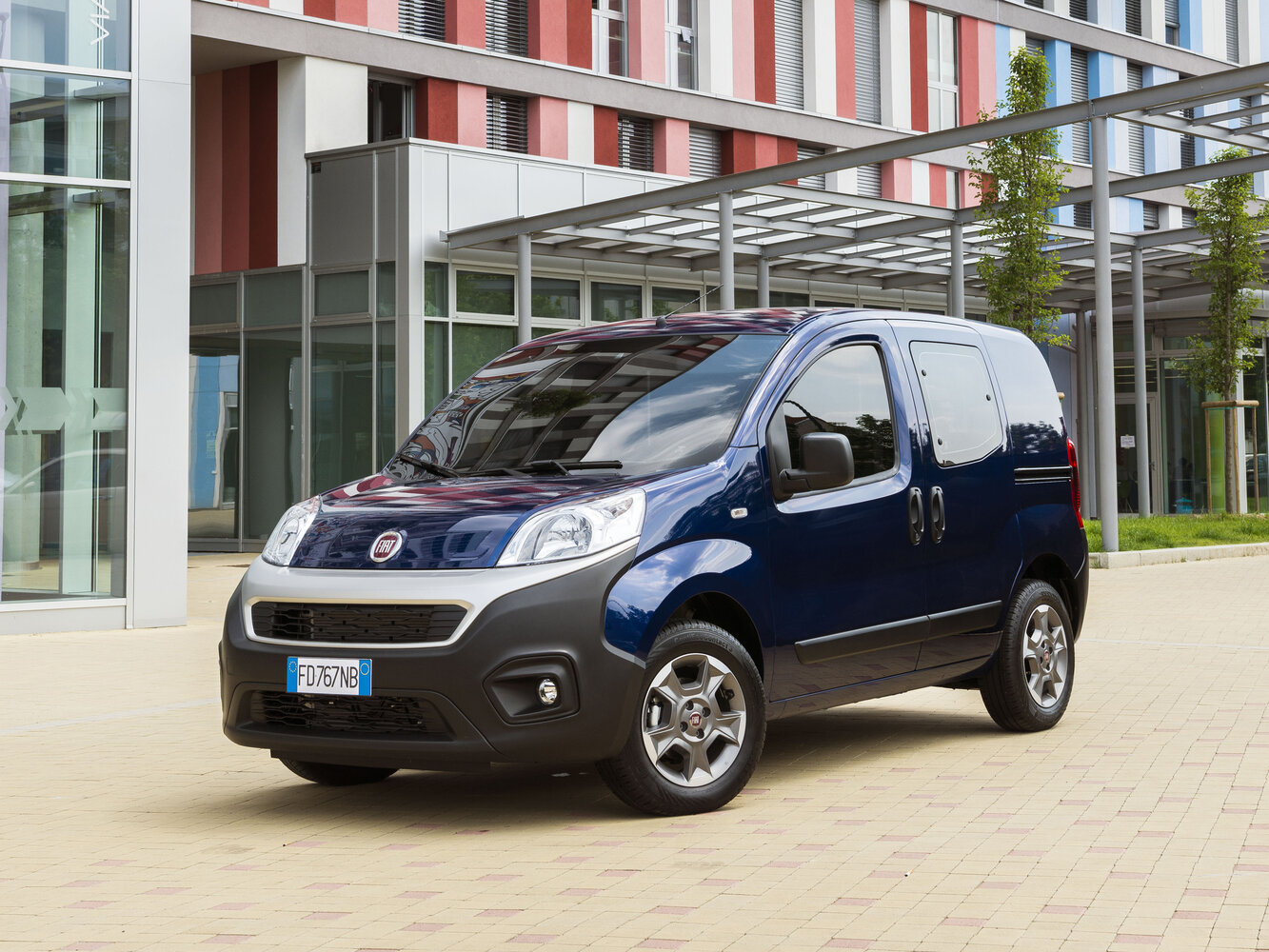 Fiat Fiorino III (2007-2024) - Компактвэн