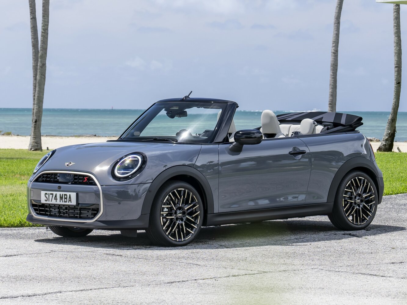 Mini Cabrio IV (2024-2026) - Кабриолет