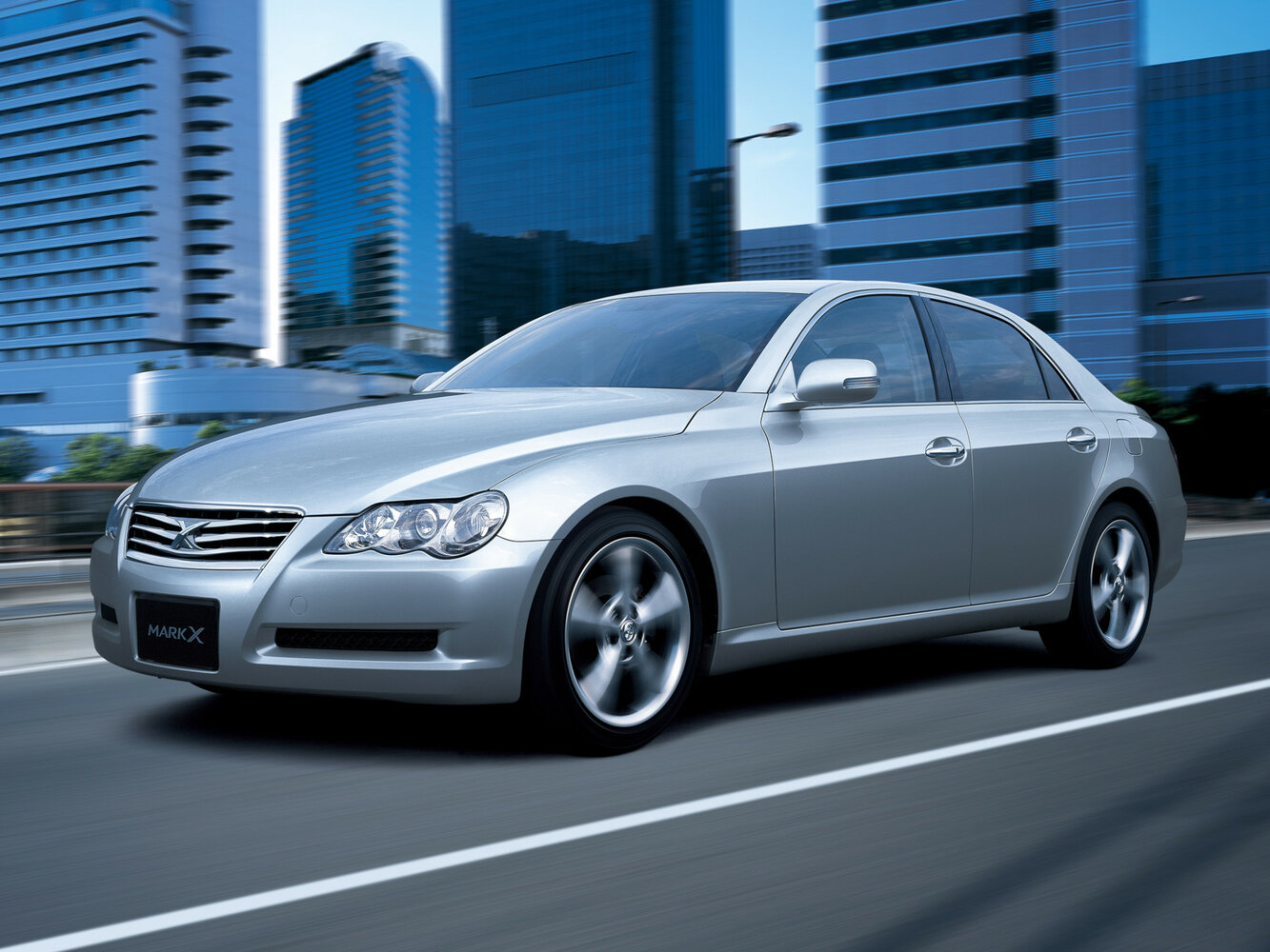 Toyota Mark X I (2004-2009) - Седан