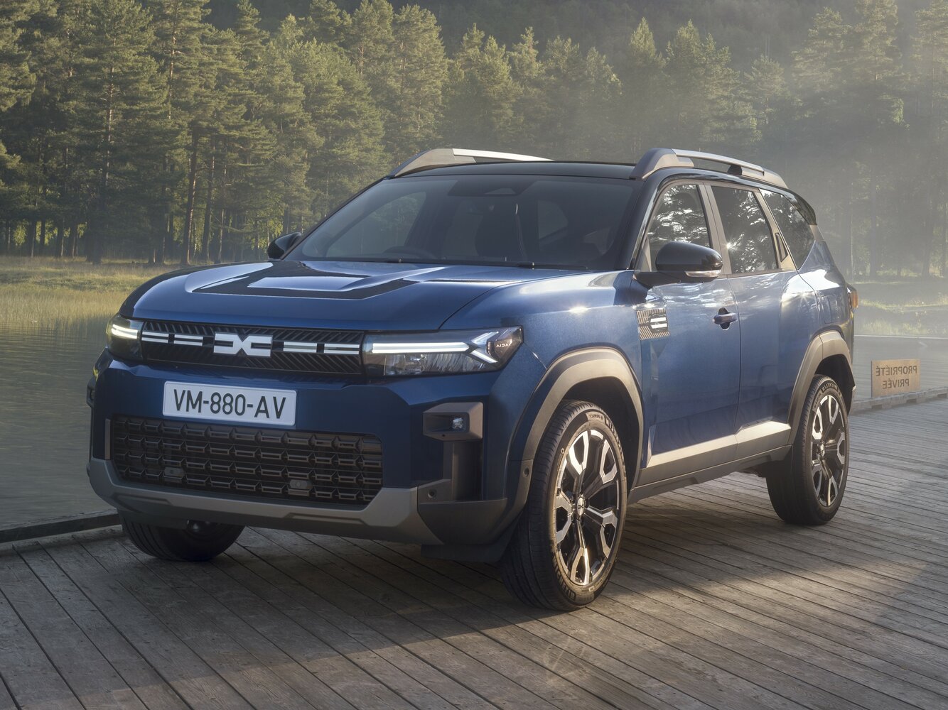 Dacia Bigster I (2024-2026) - Внедорожник 5 дв.