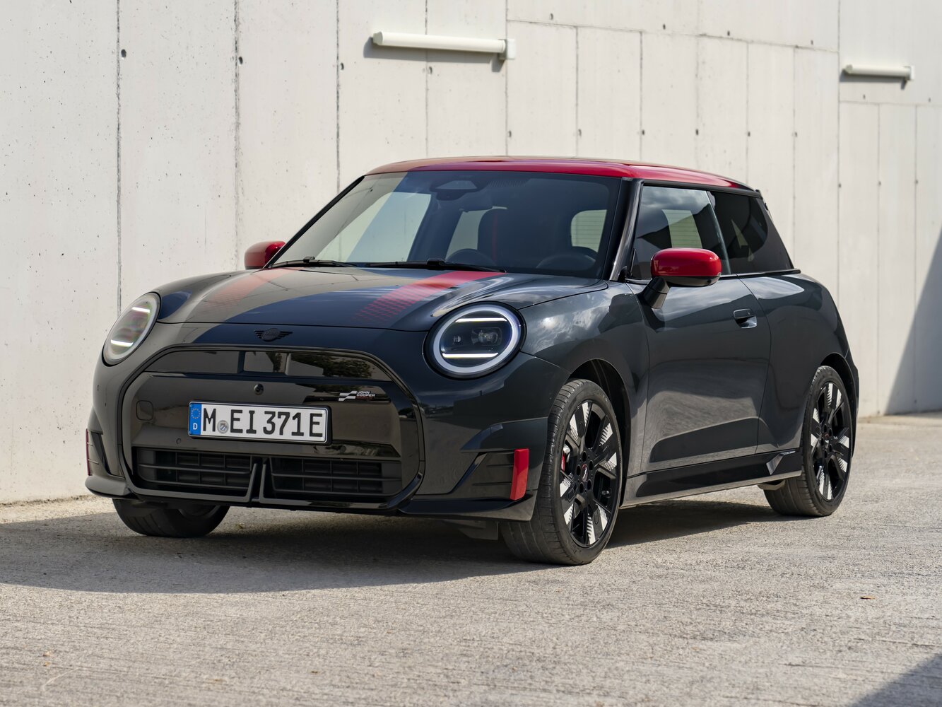 Mini Hatch IV (2024-2026) - Хэтчбек 3 дв. JCW Electric