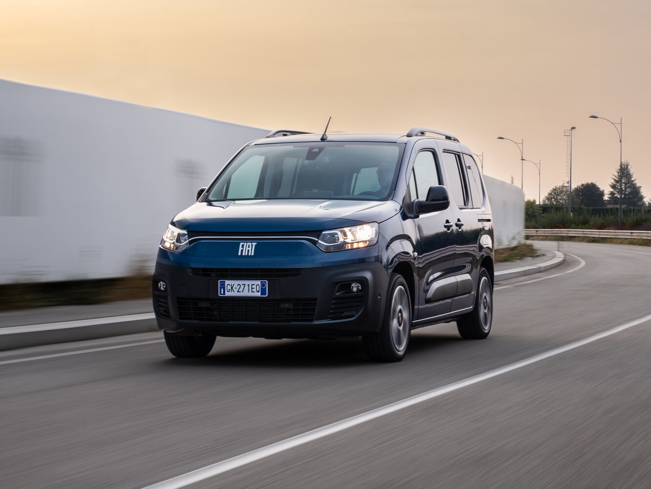 Fiat Doblo III (2022-2026) - Компактвэн