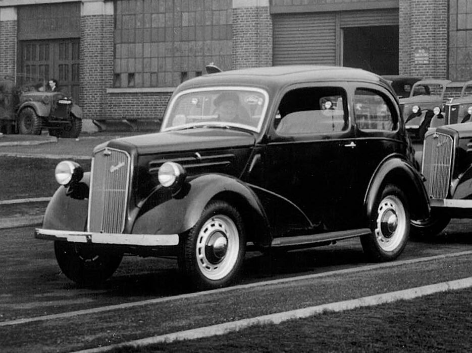 Ford Anglia II (1948-1953) - Седан 2 дв.
