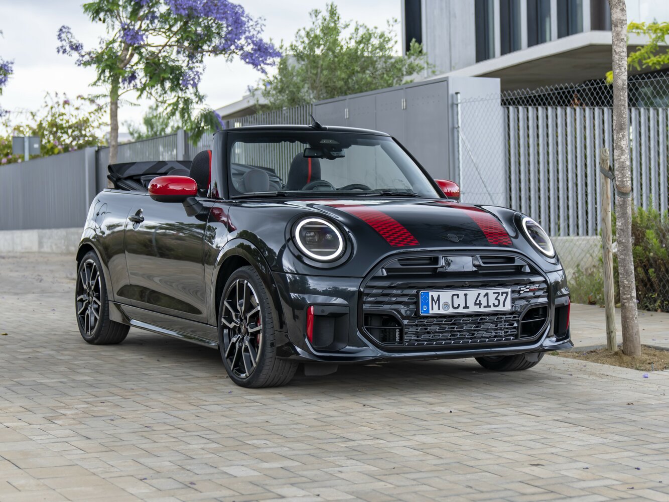 Mini Cabrio IV (2024-2026) - Кабриолет JCW