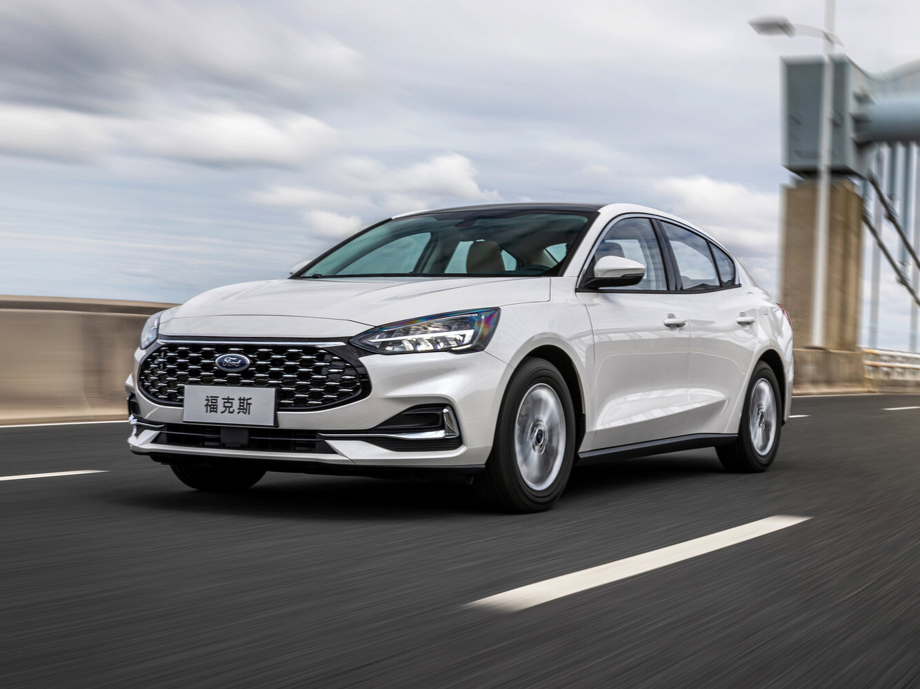 Ford Focus IV (2018-2026) - Седан