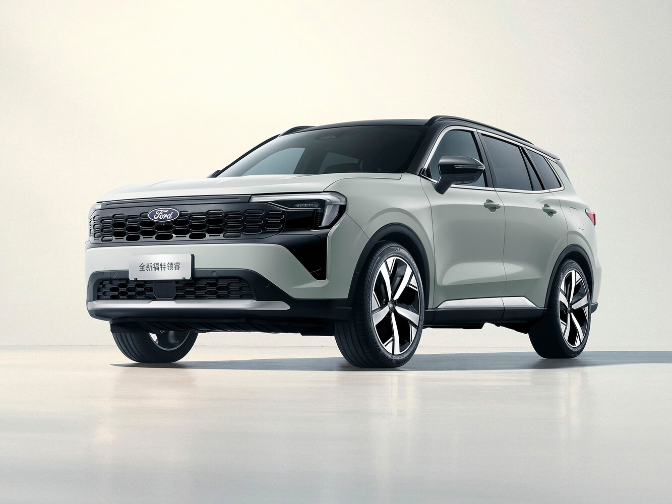 Ford Equator Sport I (2021-2026) - Внедорожник 5 дв.