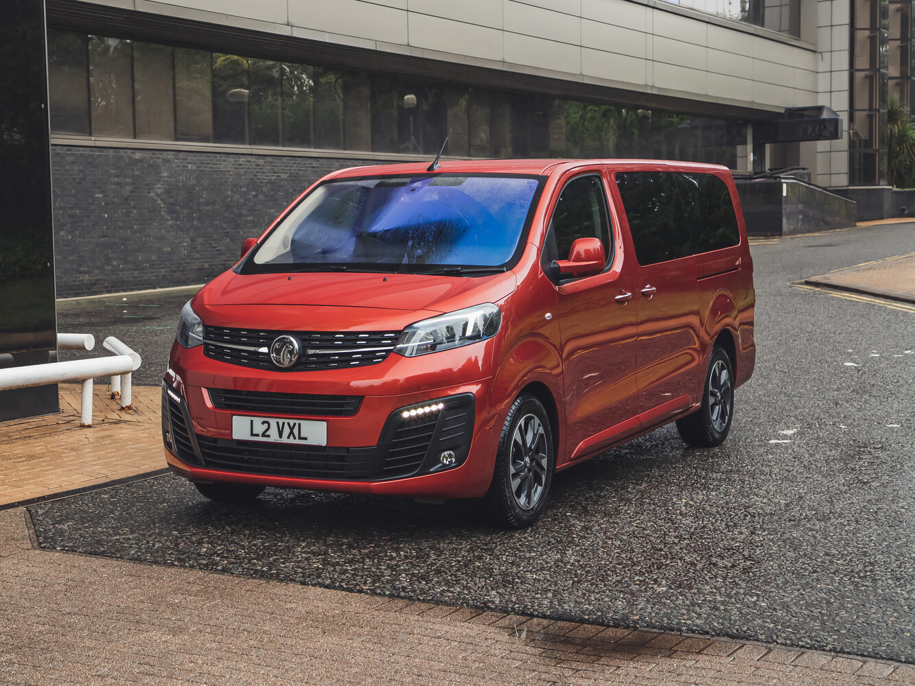 Vauxhall Vivaro C (2019-2026) - Минивэн