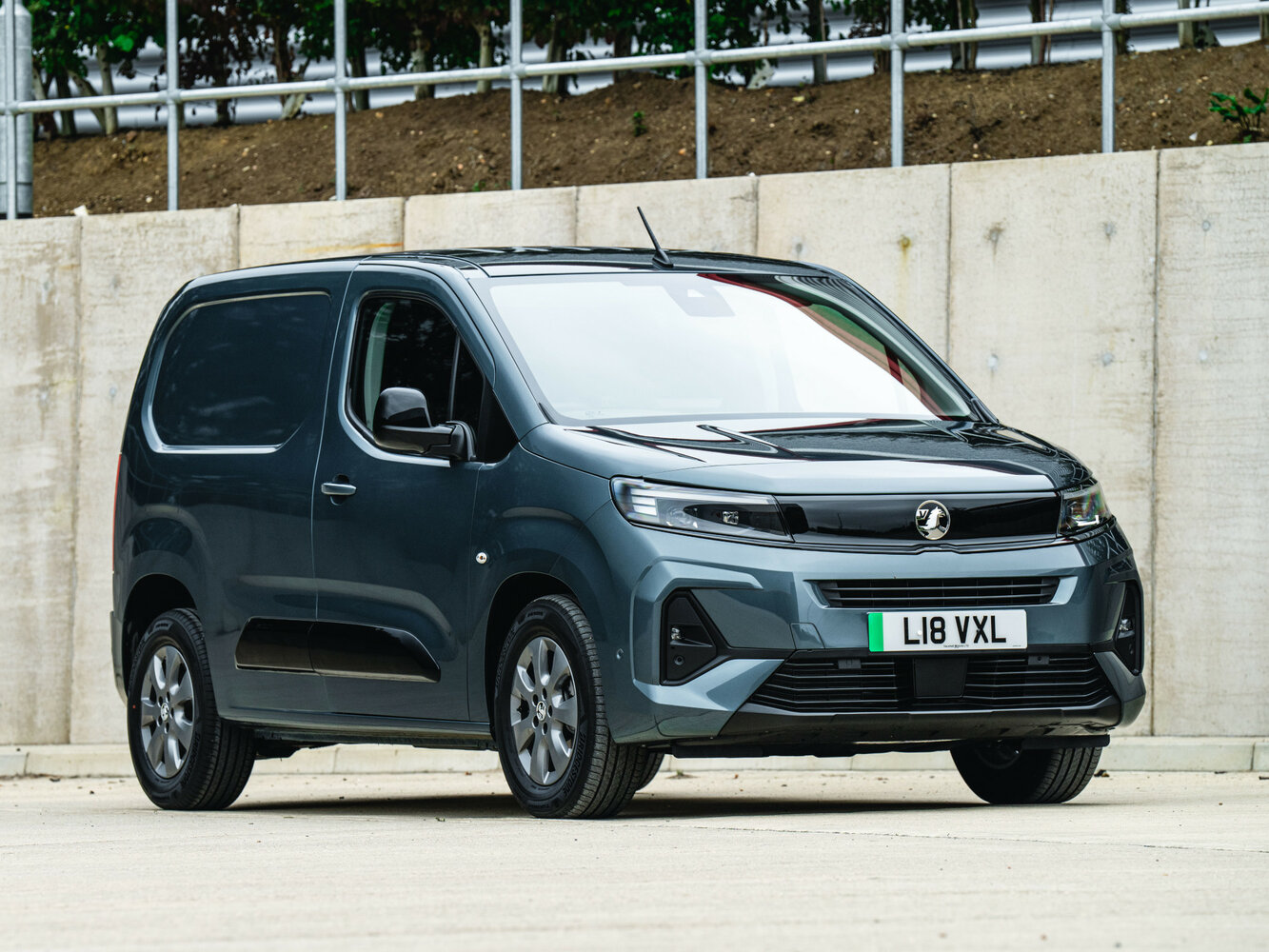 Vauxhall Combo E (2018-2026) - Фургон