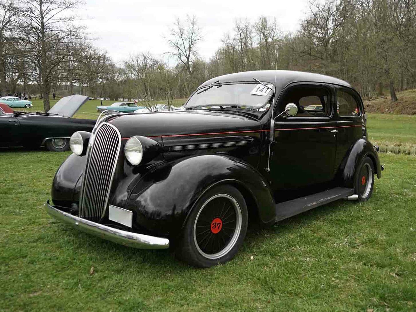 Plymouth De Luxe I (1933-1942) - Седан 2 дв.