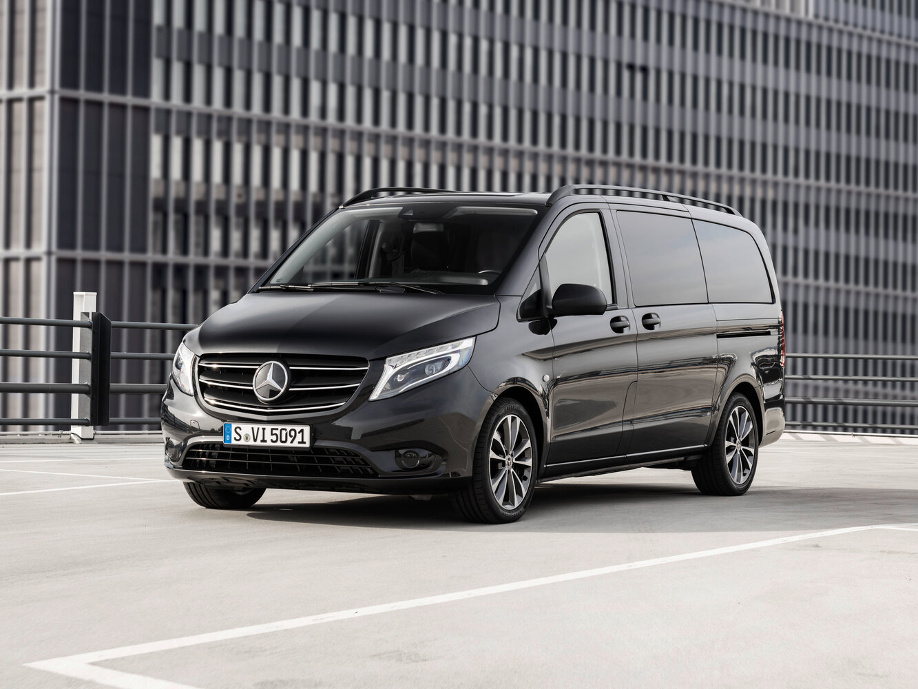 Mercedes-Benz Vito III (2014-2026) - Минивэн L2