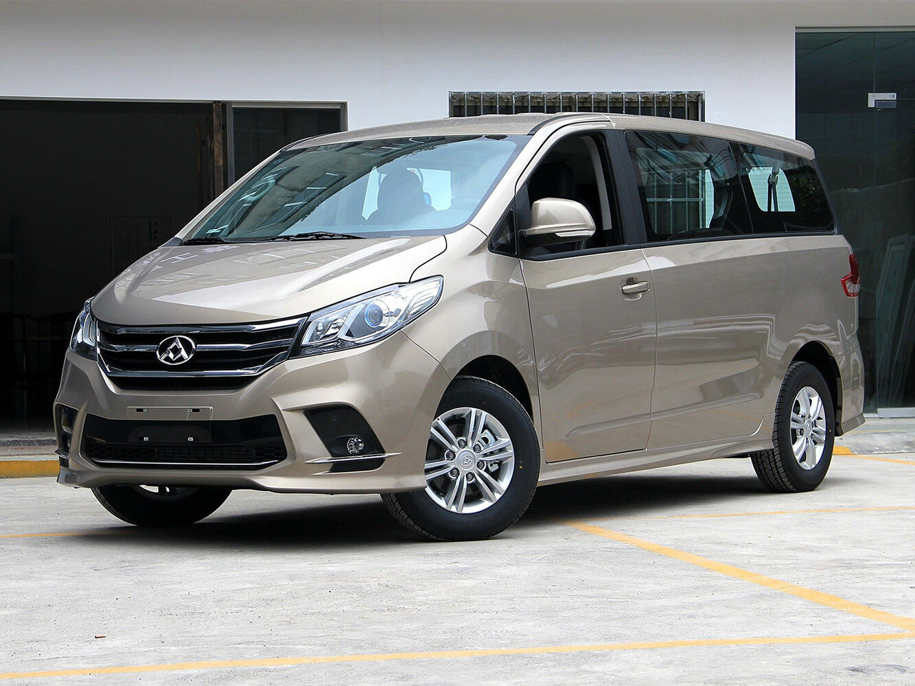 Maxus G10 I (2013-2026) - Минивэн